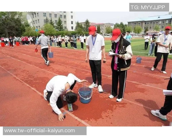 延边大学大学生足球队奋勇拼搏展现青春风采助力校园文化建设
